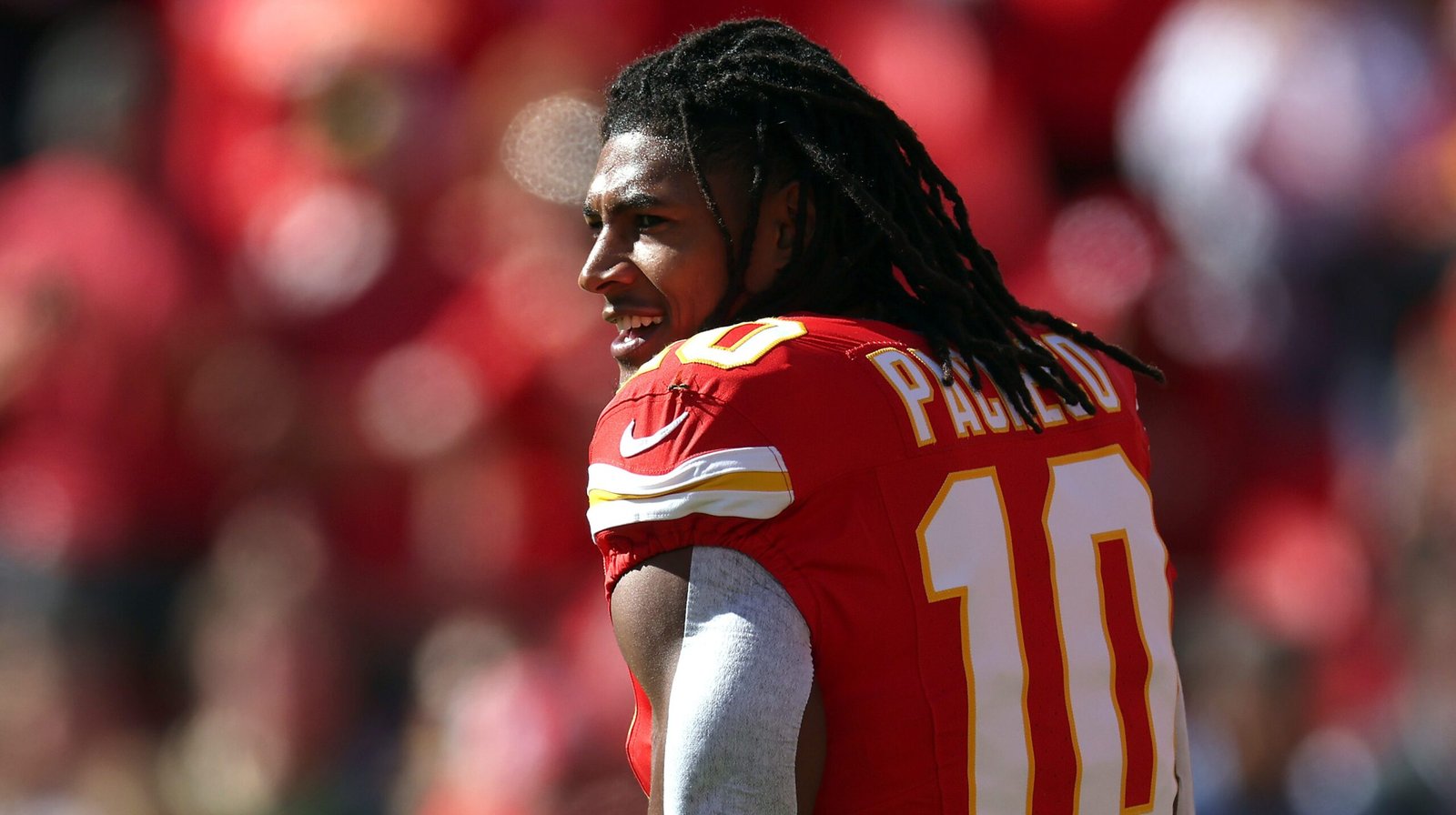 Isaiah Pacheco Bounces: Chiefs RB1 Departs in Free Agency Shock – Time for a Mahomes-Friendly Backfield Overhaul?