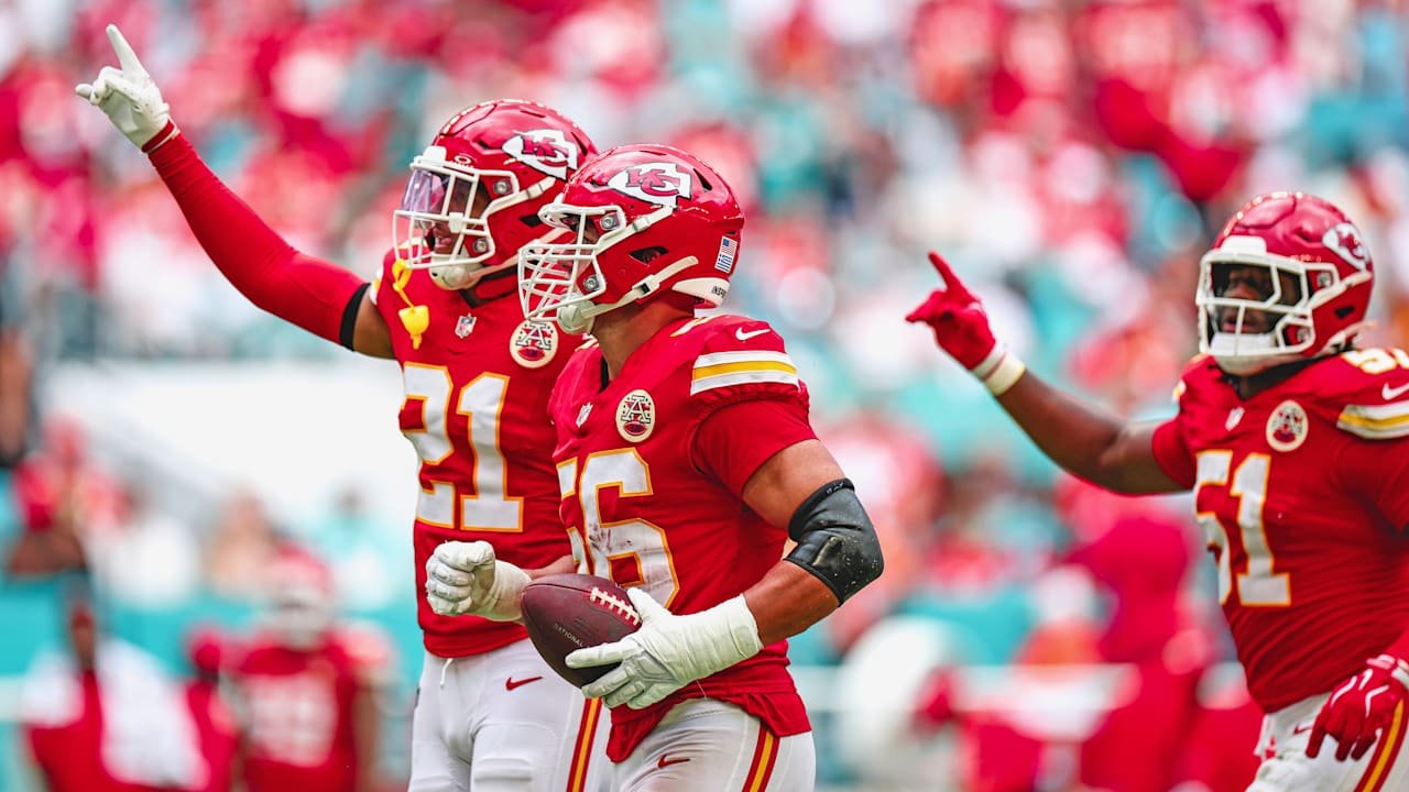 Kenneth Walker III Is Giving the Chiefs Something More Valuable Than a Hot Start