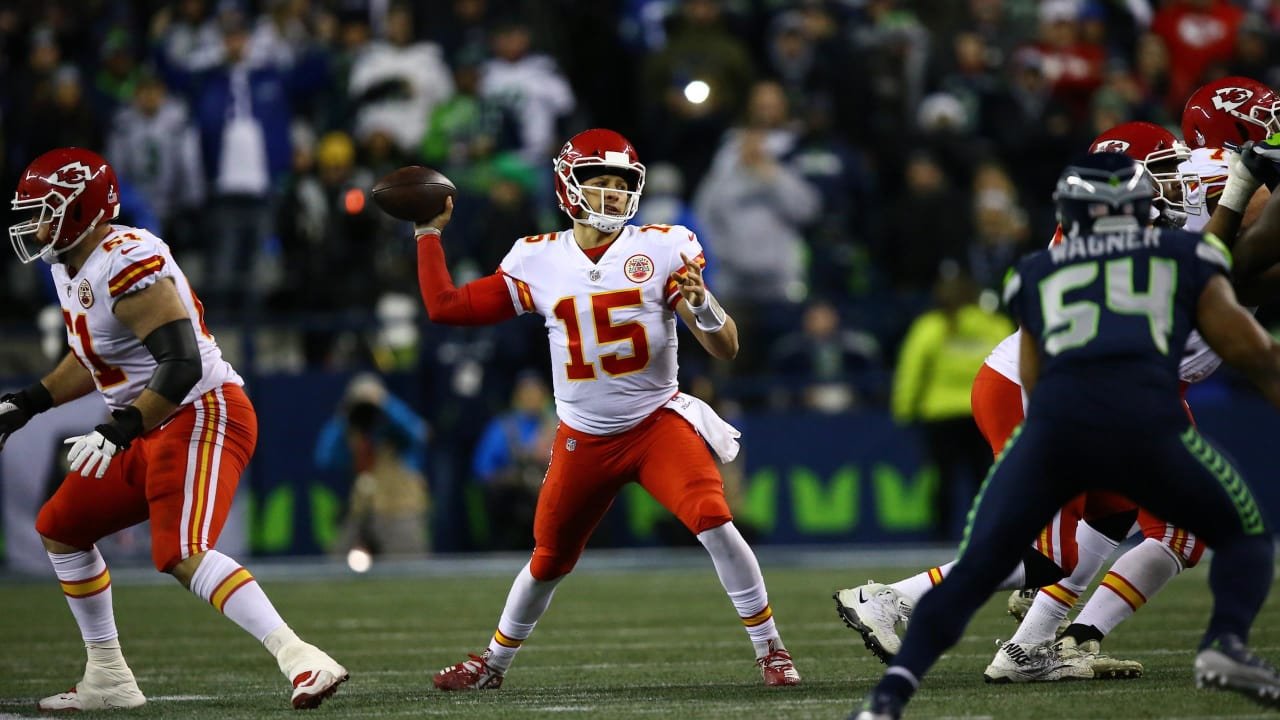 Seahawks hand Chiefs first loss, 20-3: What went wrong — and what it says about KC’s offense